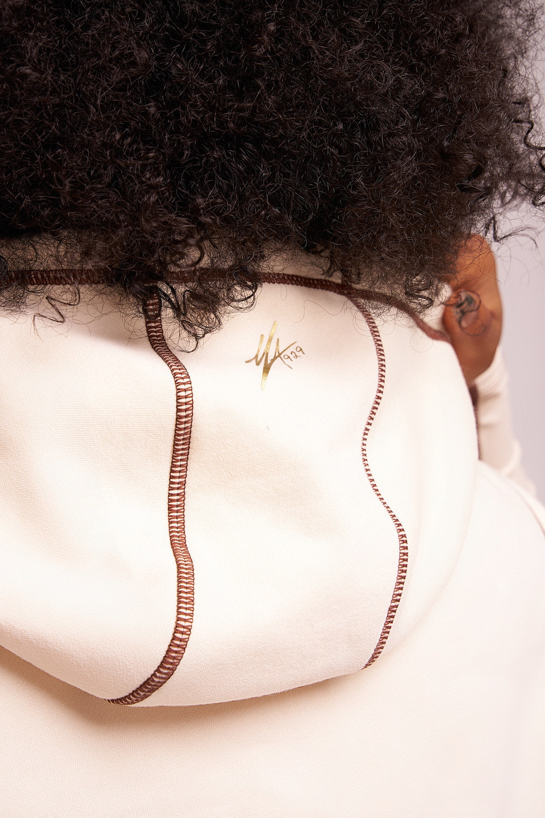 Carbon Chain Crop Hoodie