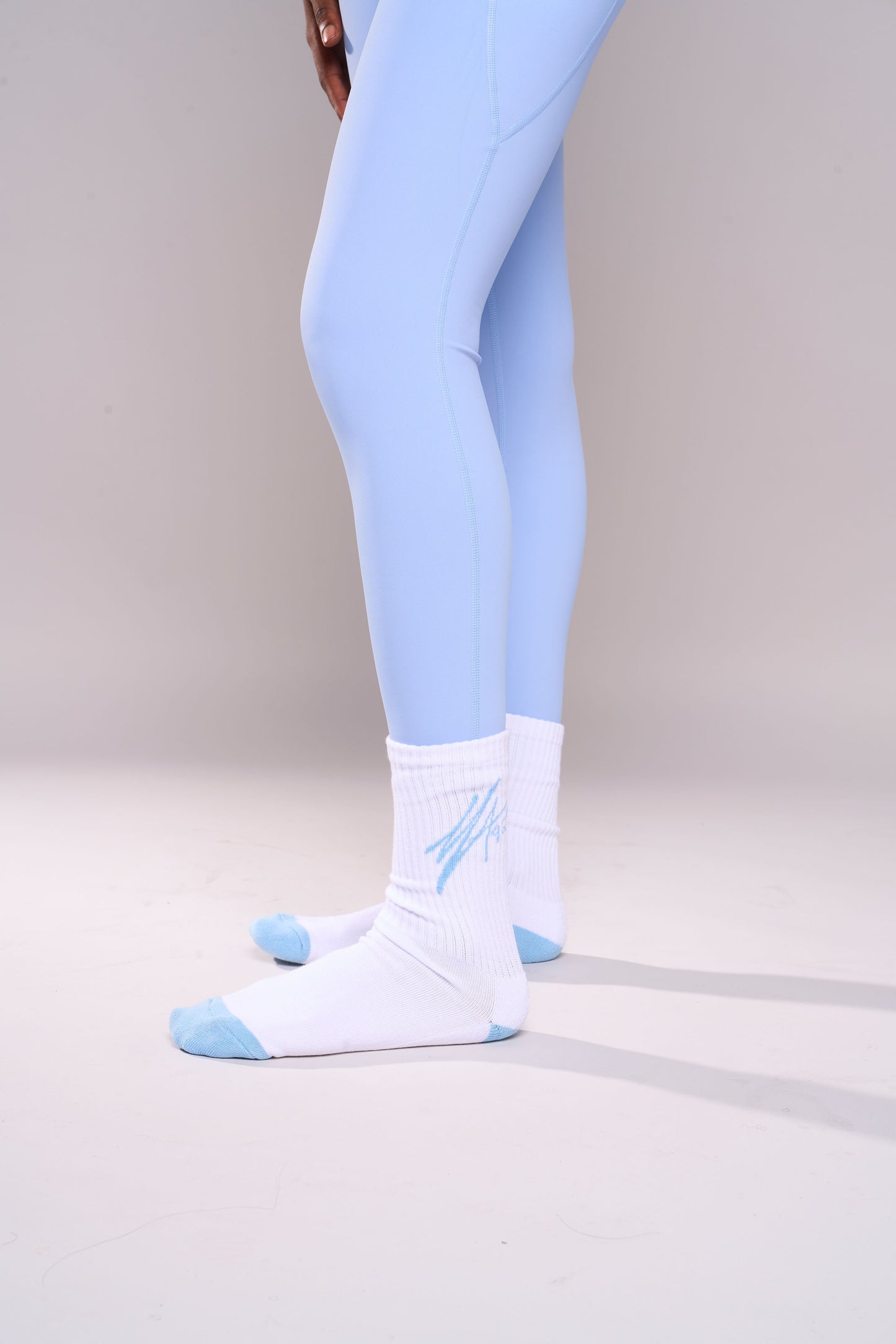 MA929 Socks