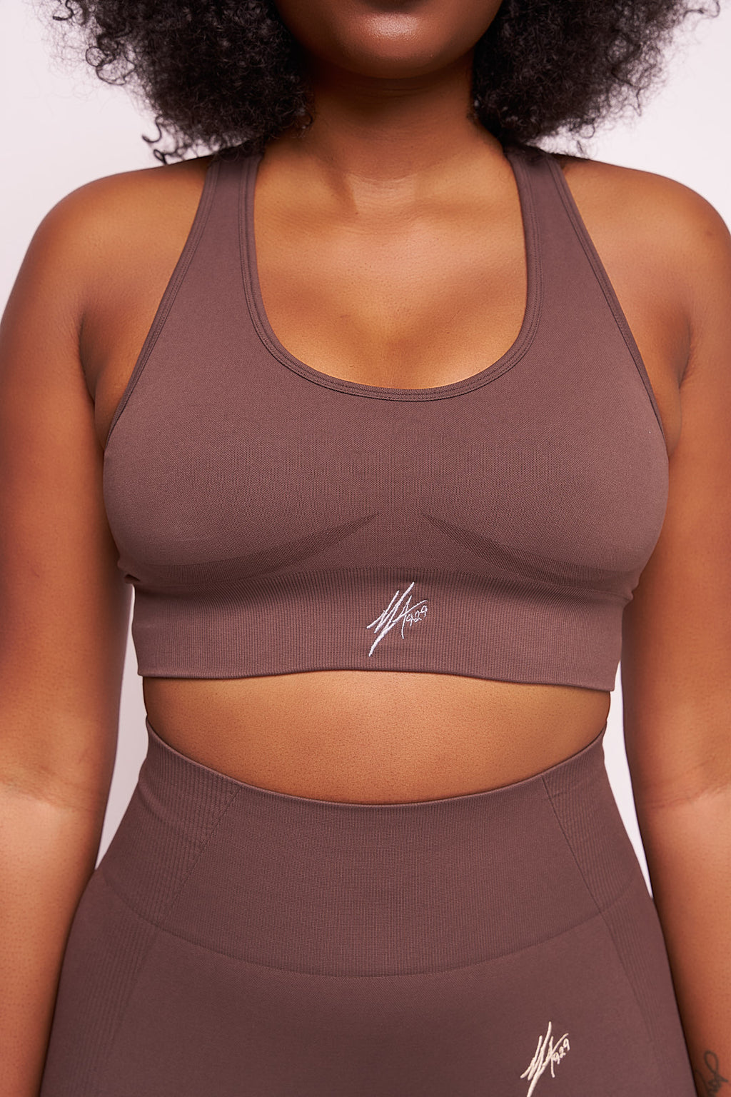 Seamless sports bra